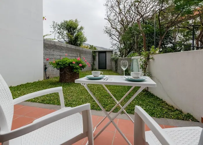 Alamos Charming - Garden فونشال