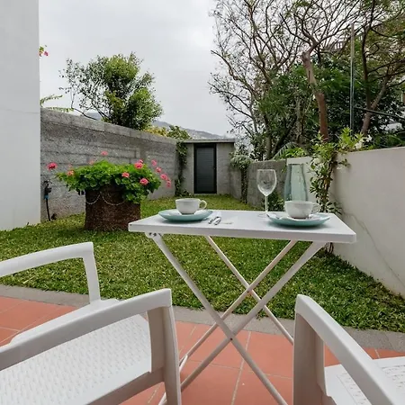 Alamos Charming - Garden Funchal (Madeira)